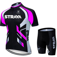 Bermuda e Camisa Preta | Rosa